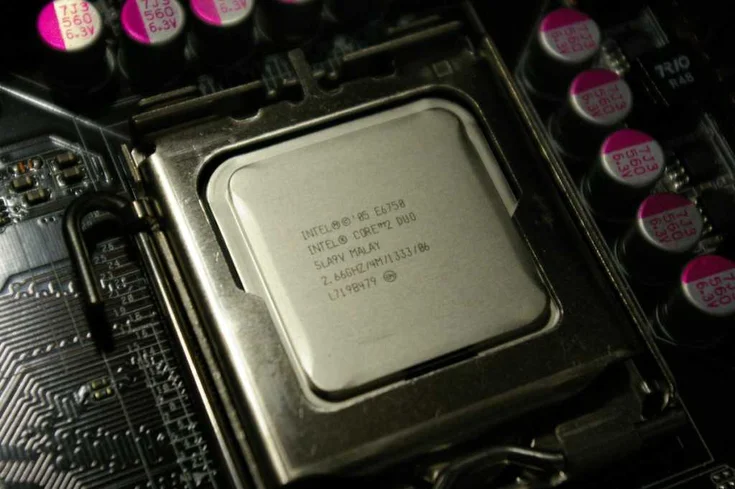 Intel patches high-severity CPU privilege escalation flaw