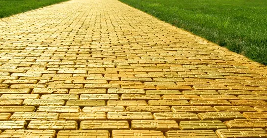 Platform Engineering At A Crossroads: Golden Paths Or Dark Alleyways